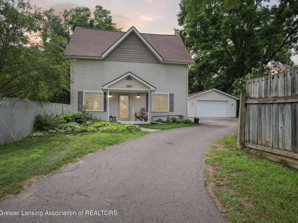 812 S Barnes St, Mason, MI 48854