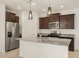 10405 W Granderson St, Marana, AZ 85653
