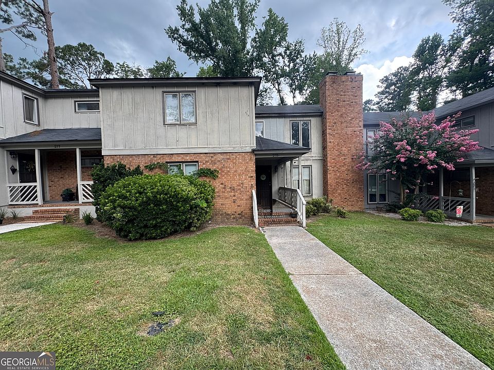 2nd image of 275 Westbrooke Dr #22
