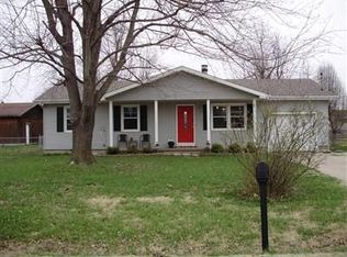 3327 W Farm Rd 168, Springfield, MO 65807