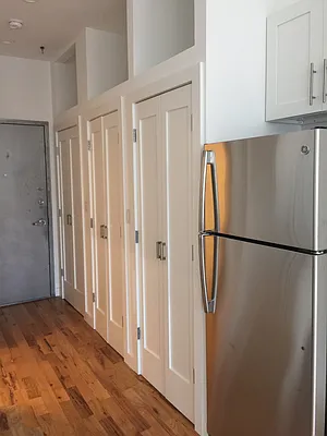 Rented by Picture Realty Inc. | media 27