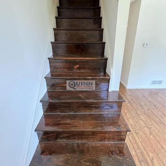 134 E Village Rd — Photo 2