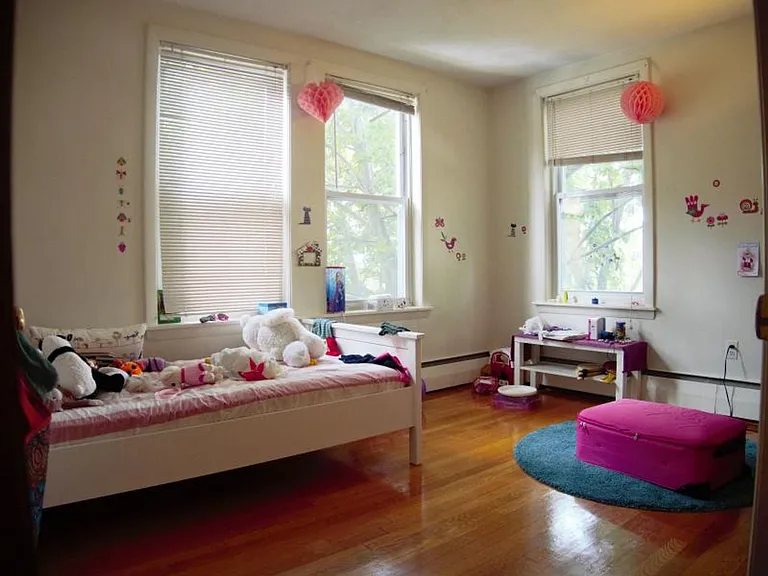 304 Tappan St #D1 — Photo 13