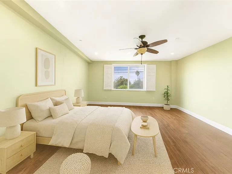 11218 Camarillo St #404 — Photo 51