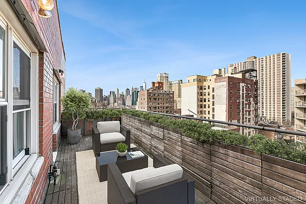 Sold by Compass | media 5