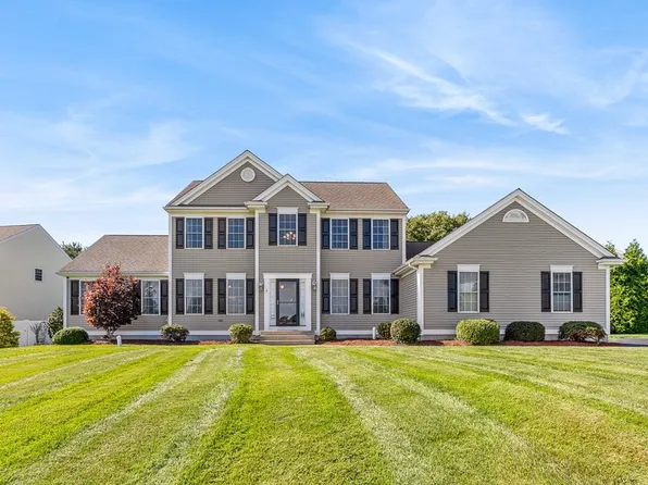7 Tadpole Way, Plymouth, MA 02360