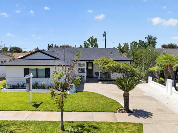 1030 E Oakmont Ave, Orange, CA 92867