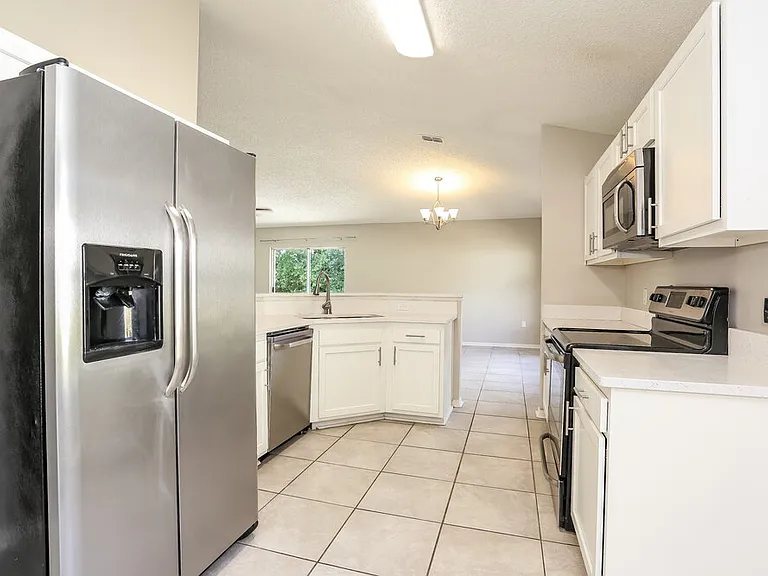 11157 Wyndham Hollow Ln — Photo 8