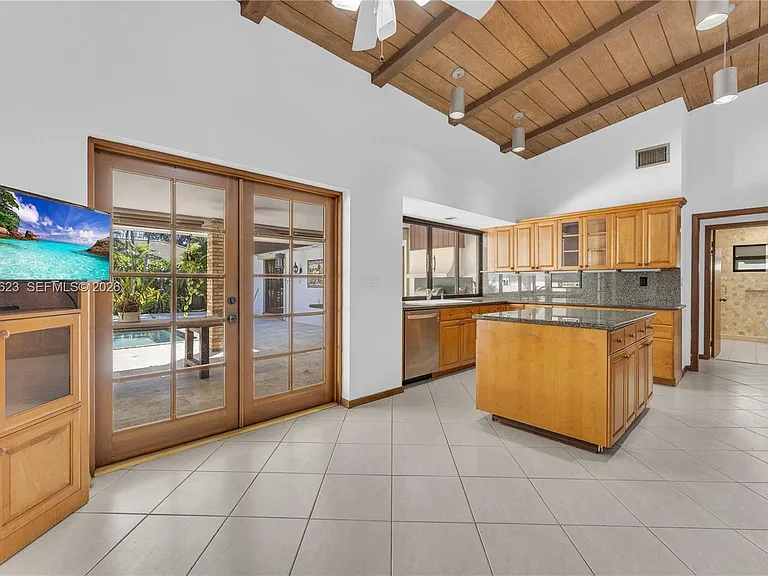 15305 SW 74th Ct — Photo 23