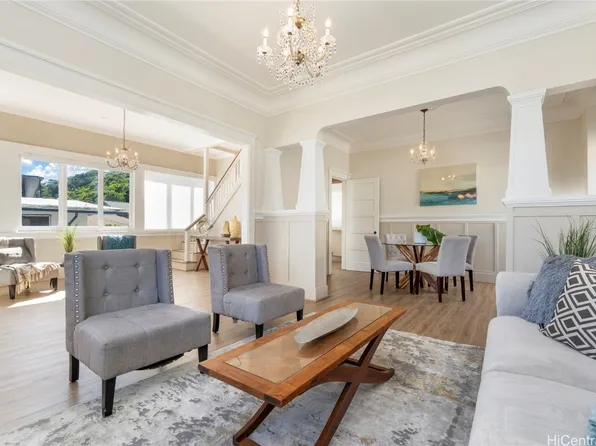 2630 Waolani Ave, Honolulu, HI 96817