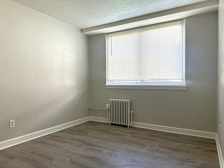 117 Birch St S #2 — Photo 8