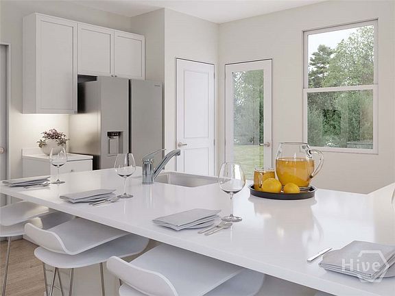 3rd image of 28 Jovita Drive