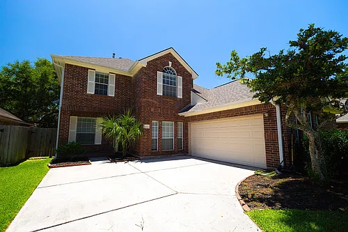 18123 Somerset Knolls Ct Photo 1