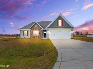 228 Hillwood Dr, Sanford, NC 27332