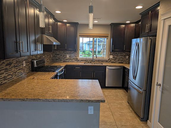 2nd image of 3973 Cole Dr