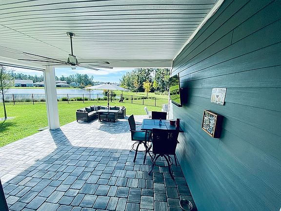 2nd image of 129 Cabot Pl