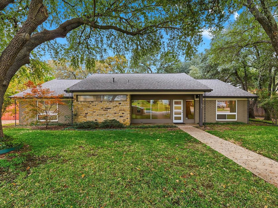 1st image of 604 Donna Ln