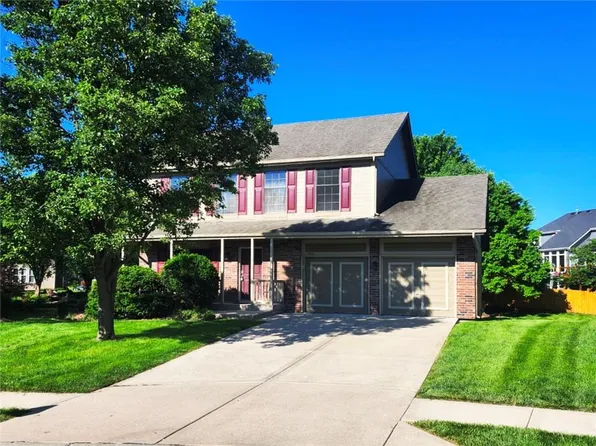 9400 N Campbell Ct, Kansas City, MO 64155