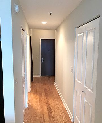 4th image of 1400 S Michigan Ave APT 908