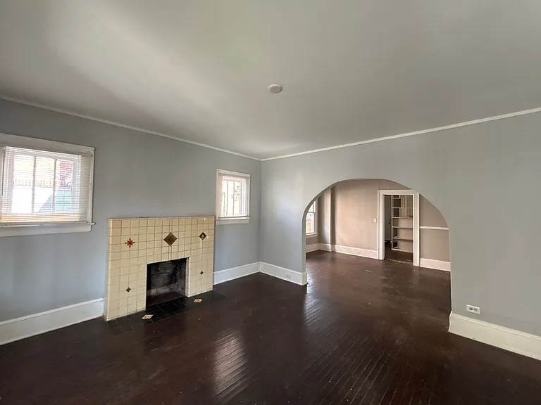 26 W 27th St — Photo 11