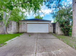 16227 Indian Mill Dr, Houston, TX 77082