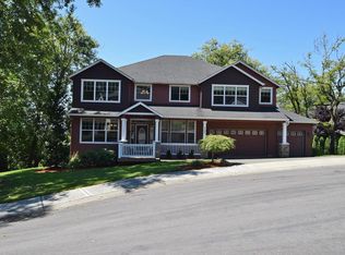 747 53rd St, Washougal, WA 98671