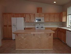 4th image of 18526 96th Ave E