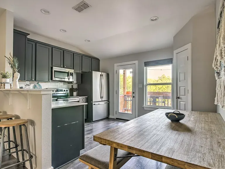 7609 Bar K Ranch Rd — Photo 1