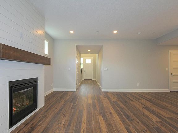 4th image of 8614 NE 167th Ave