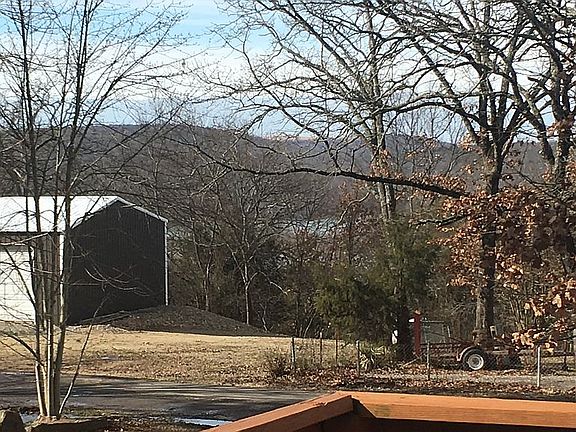 Beautiful winter Lakeview
