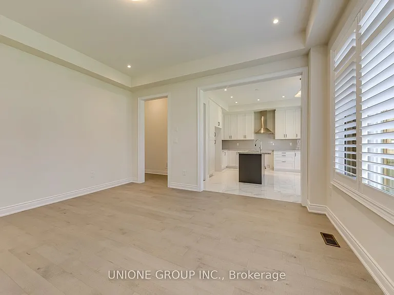 3440 Mosley Gate — Photo 8