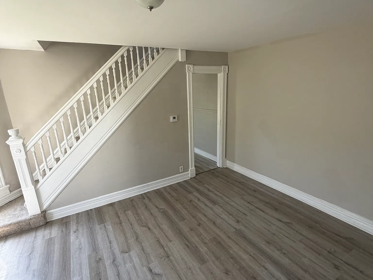 3 bed, 1316 sqft, $1,250 — Photo 2