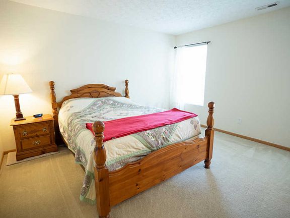 5th image of 1442 Ithaca Dr