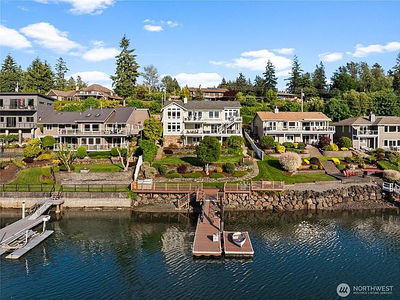3rd image of 7804 Ray Nash Drive NW