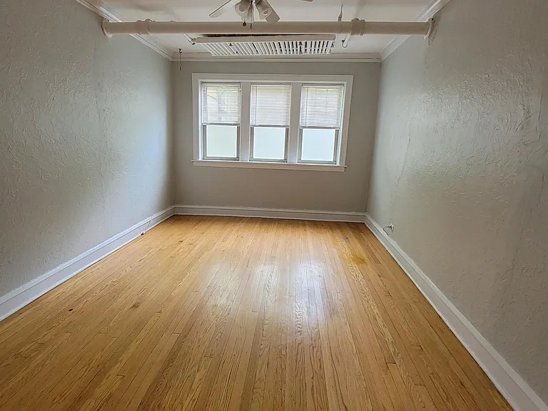 5658 N Christiana Ave #G — Photo 17