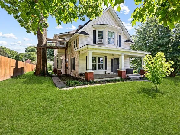 3316 Renick St, Saint Joseph, MO 64507