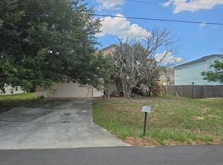 2305 Rio Grande Forest Ln, Poinciana, FL 34759