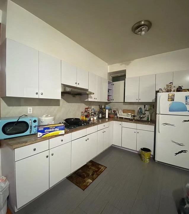 1st image of 18-43 College Point Blvd Floor 2