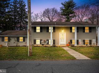 15301 Orchard Ave, Blue Ridge Summit, PA 17214