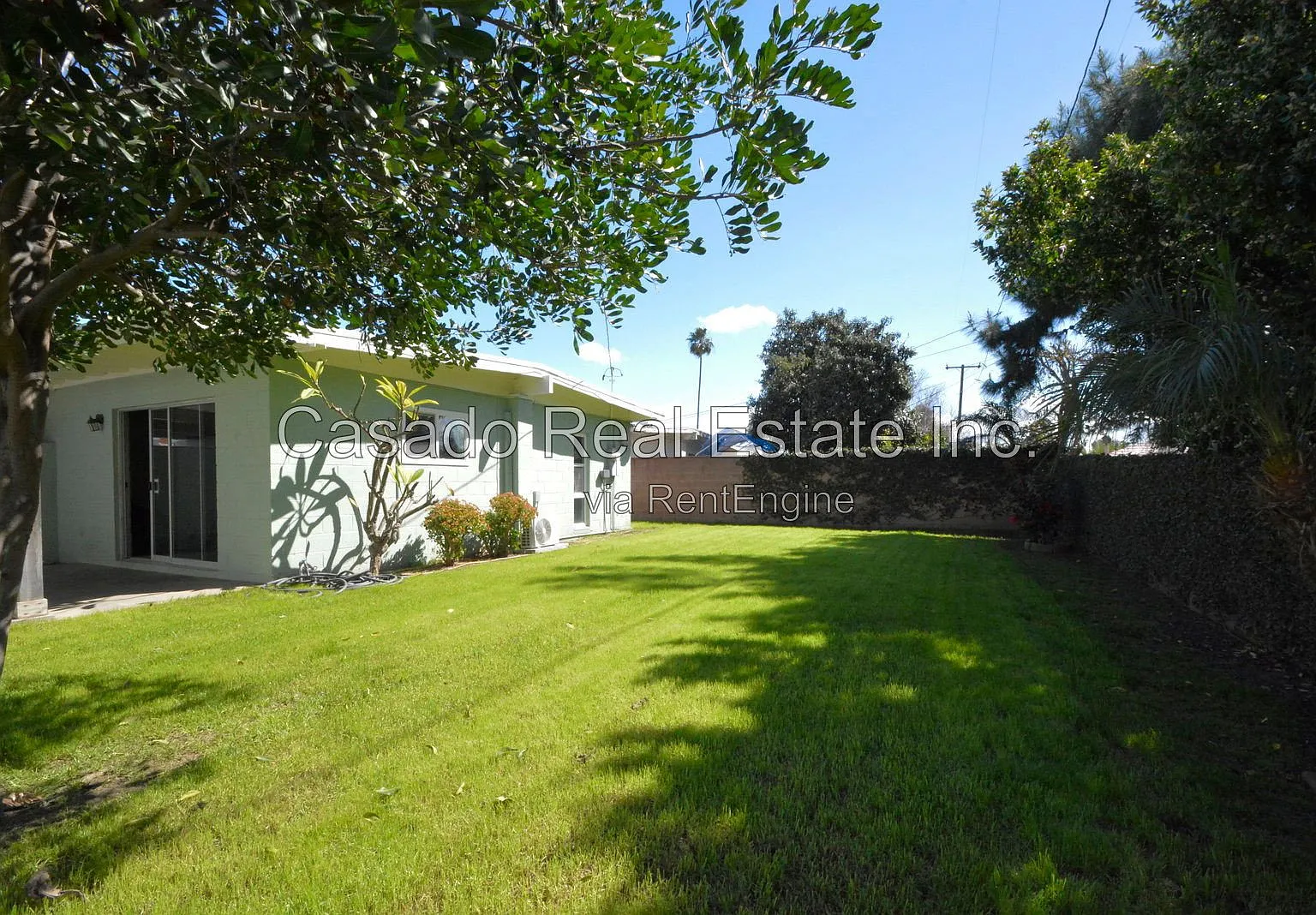 3 bed, 3.0 bath, $3,650 — Photo 2
