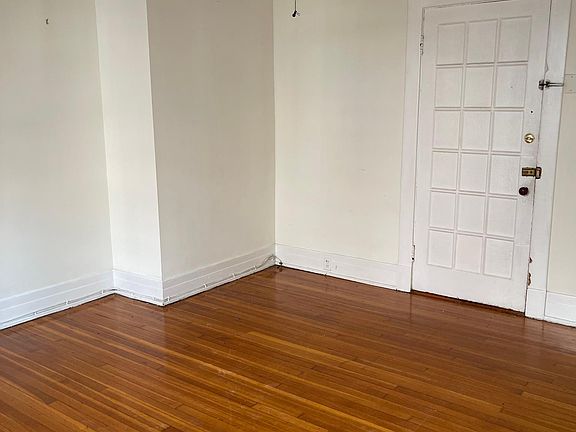4th image of 4620 Saint Charles Ave APT C