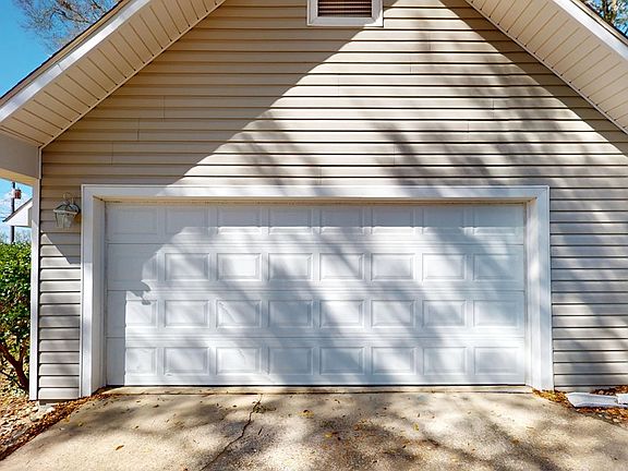 4th image of 104 Wildwood Dr