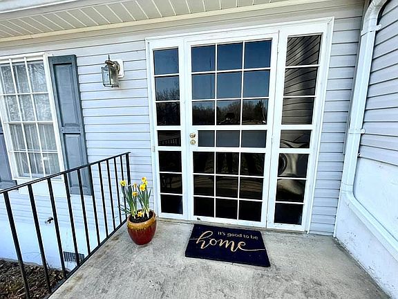 OPEN HOUSE this SUNDAY 2-4!