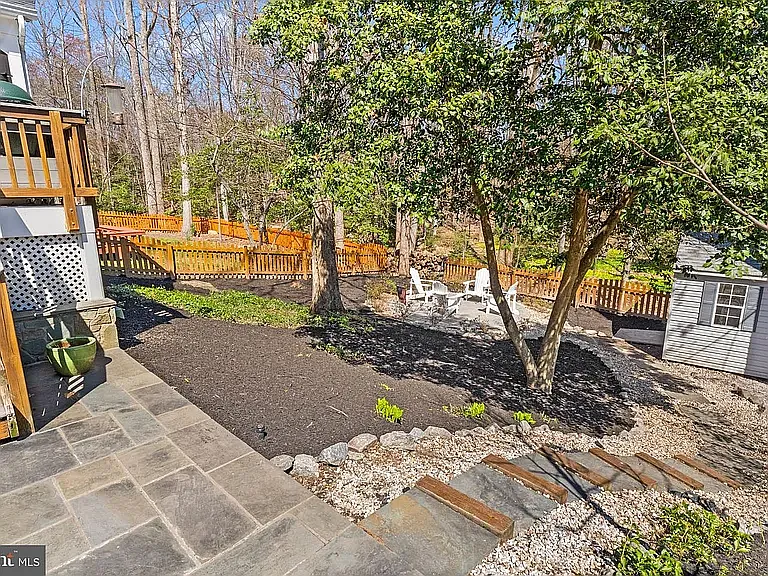 8282 Morning Dew Ct — Photo 43