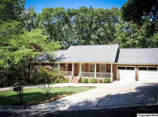 2631 Excalibur Dr SE, Huntsville, AL 35803