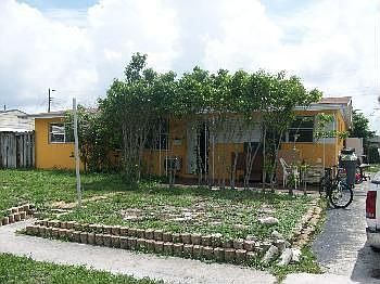 2nd image of 1320 NW 42nd St