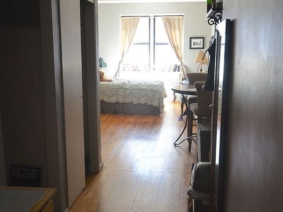 2nd image of 207 E 15th St APT 5F