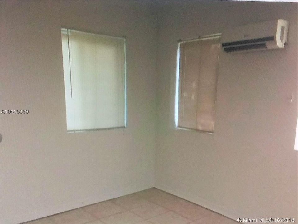 2nd image of 1740 NW North River Dr APT 617
