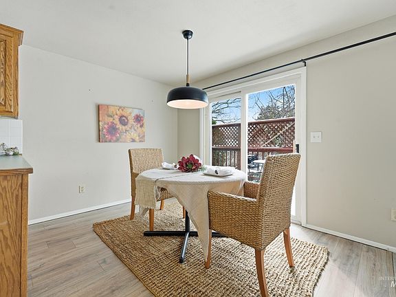 5th image of 3589 S Minuteman Way