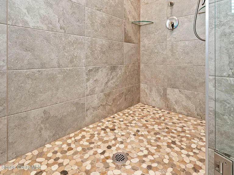82 Hubble Ln — Photo 25